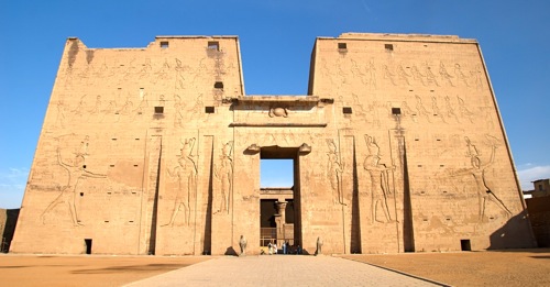 Храм в Эдфу